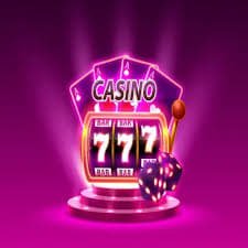 Filipino player using 711 Casino mobile app on smartphone